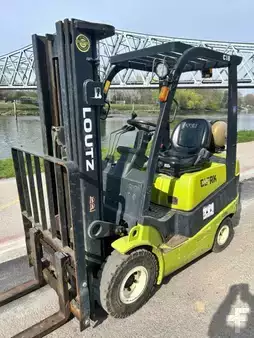 LPG Forklifts 2015  Clark C18L (4)