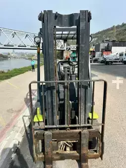 LPG Forklifts 2015  Clark C18L (7)