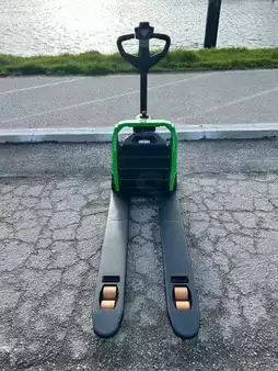 Electric Pallet Trucks 2026  Cesab PO15i (11)