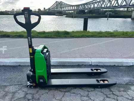 Electric Pallet Trucks 2026  Cesab PO15i (3)