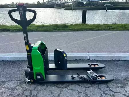 Electric Pallet Trucks 2026  Cesab PO15i (4)