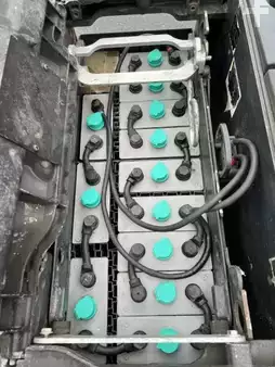 Wózki niskiego podnoszenia - Linde T24SP (10)