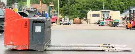 Wózki niskiego podnoszenia - Linde T24SP (2)