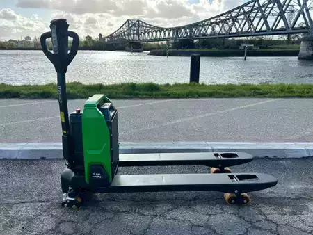 Lavansiirtovaunu 2026  Cesab PO15i (9)