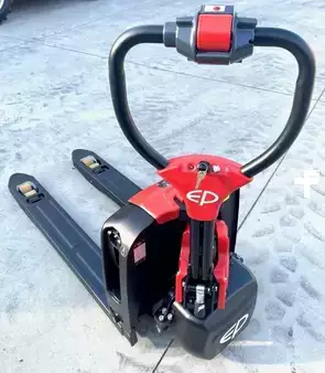 Nízkozdvižný vozík 2026  EP Equipment F4 (6)