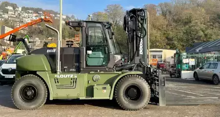 Diesel heftrucks 2022  Doosan D160S-9 (1)