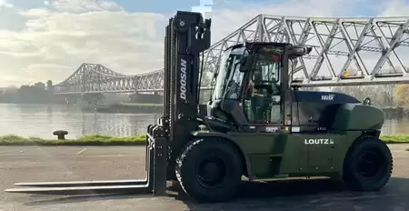 Diesel heftrucks 2022  Doosan D160S-9 (12)