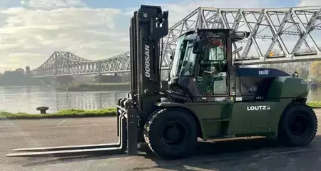 Diesel heftrucks 2022  Doosan D160S-9 (9)
