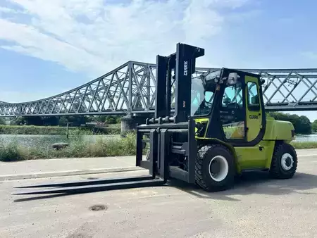 Diesel truck 2026 Clark CMP70D (1)