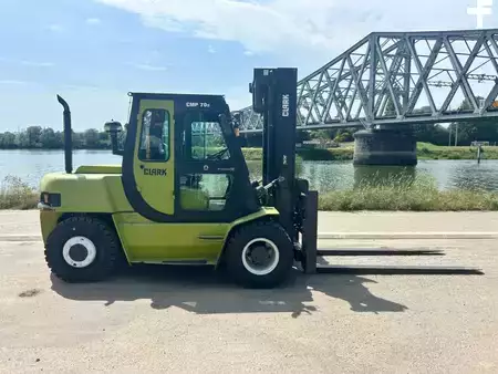 Diesel truck 2026 Clark CMP70D (13)