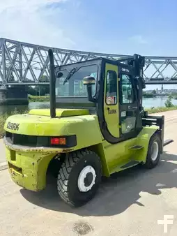 Dieselový VZV 2026  Clark CMP70D (16)