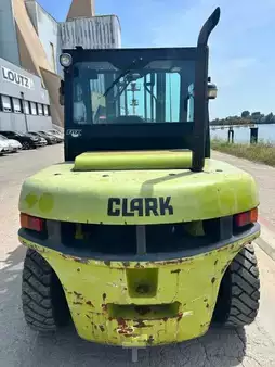 Diesel truck 2026 Clark CMP70D (7)