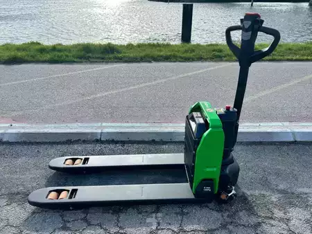 Wózki niskiego podnoszenia 2026  Cesab PO15i (10)