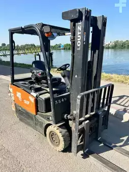 3-wiel elektrische heftrucks 2019  Doosan B18T-7 (13)