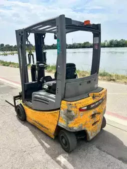 Elektromos 4 kerekű 2020  Jungheinrich EFG318K (11)