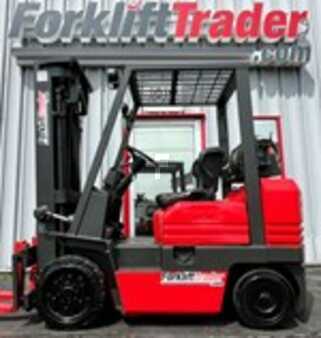 Propane Forklifts - Toyota 5FGC25 (1)