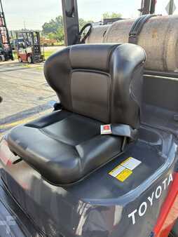 Propane Forklifts 2019  Toyota 8FGCU32 (18)