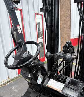 Propane Forklifts 2013  Toyota 8FGCU15 (9)