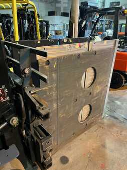 Diesel Forklifts - LORON FORKLIFT BOX CLAMP 111620 (2)