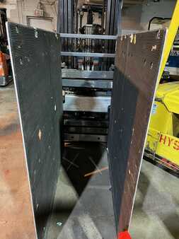 Diesel Forklifts - LORON FORKLIFT BOX CLAMP 111620 (3)