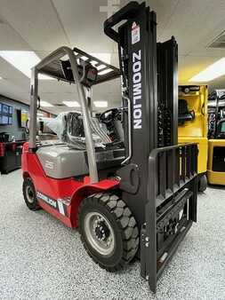 Carretilla elevadora GLP 2025  Zoomlion FG25 (8)