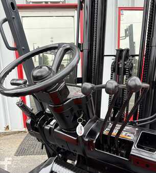 Propane Forklifts  Toyota 42-6FGCU18 (9)
