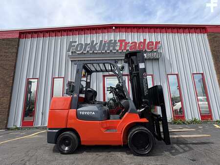 Propane Forklifts 2007  Toyota 7FGCU45 (1)