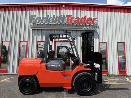 Propane Forklifts 2013  Toyota 7FGU45 (21)