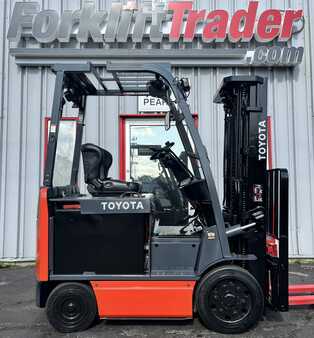 4 Wheels 2009  Toyota 8FBCU25 (20)