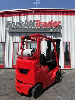 Propane Forklifts  Toyota 8FGCU20 (10)