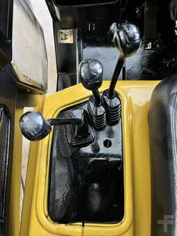 Propane Forklifts 2001  Yale GLP040AF (21)