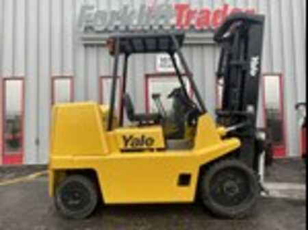 Gasoline Forklifts  Yale GC155C (6) 