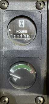 Propane Forklifts 2004  Yale GC155CANGBE126 (14)
