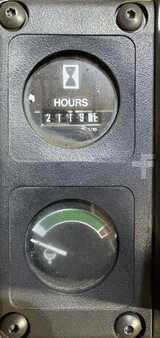 Propane Forklifts 2004  Yale GC155CANGBE126 (4)