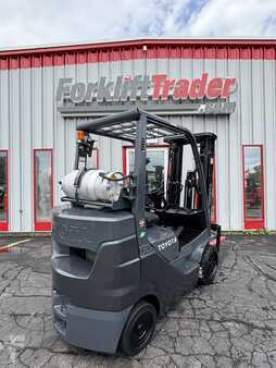 Propane Forklifts  Toyota 8FGCU25 (2)
