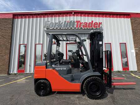 Propane Forklifts 2020  Toyota 8FGU25 (11)