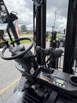 65796_C5167-18.jpg?v=1762619517