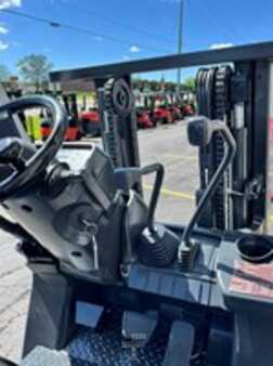 Propane Forklifts 2018  Nissan MCP1F2A25LV (4)