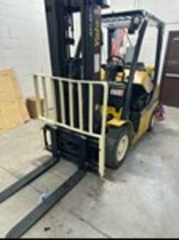 Propane Forklifts  Yale GLP050VX (1) 