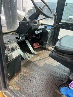 Diesel Forklifts - Hyster H210XL (1)