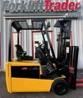 Carrelli elettrici 4 ruote 2002  CAT Lift Trucks EP16KT (6)