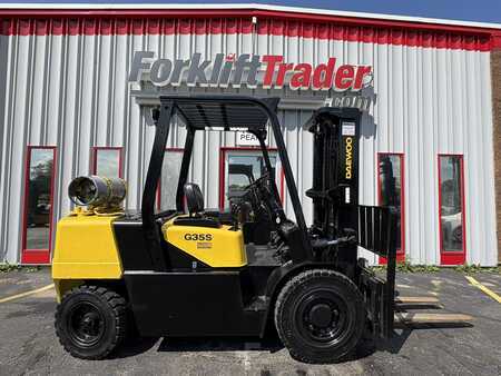 Propane Forklifts 2007  Daewoo G35S-2 (11)