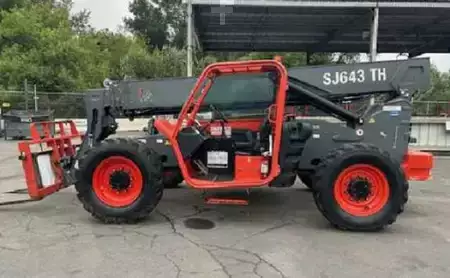 Telehandler Fixed 2017  Skyjack SJ643 TH (1)