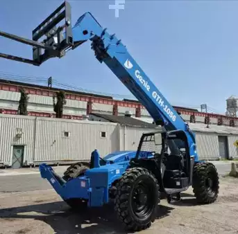 Manipulador Telescópico fijo 2025  Genie GTH-1056 (1)