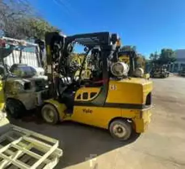 Montacargas GLP 2017  Yale GLC120VX (1)
