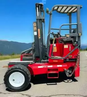 Truck Mounted Forklift  Moffett M55P.4 (1)