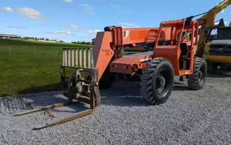 Telehandler Fixed 2013  SkyTrak 6042 (1)