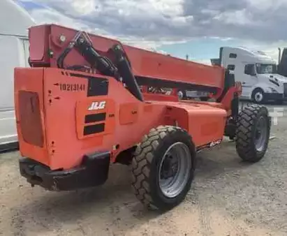 Telehandler Fixed 2017  SkyTrak 8042 (2)
