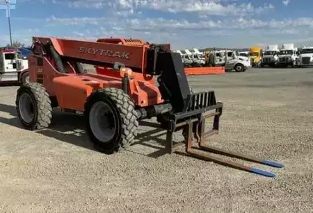 Telehandler Fixed 2017  SkyTrak 8042 (2)