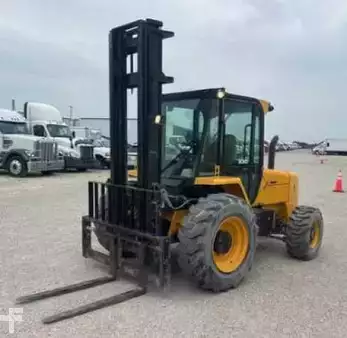 Montacargas diésel 2019  JCB 930 (1)